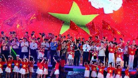 Frente de la Patria acerca a vietnamitas en ultramar al país natal